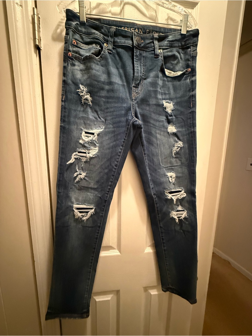 American Eagle Outfitters Women's Ripped Skinny Jeans - Blue Wash